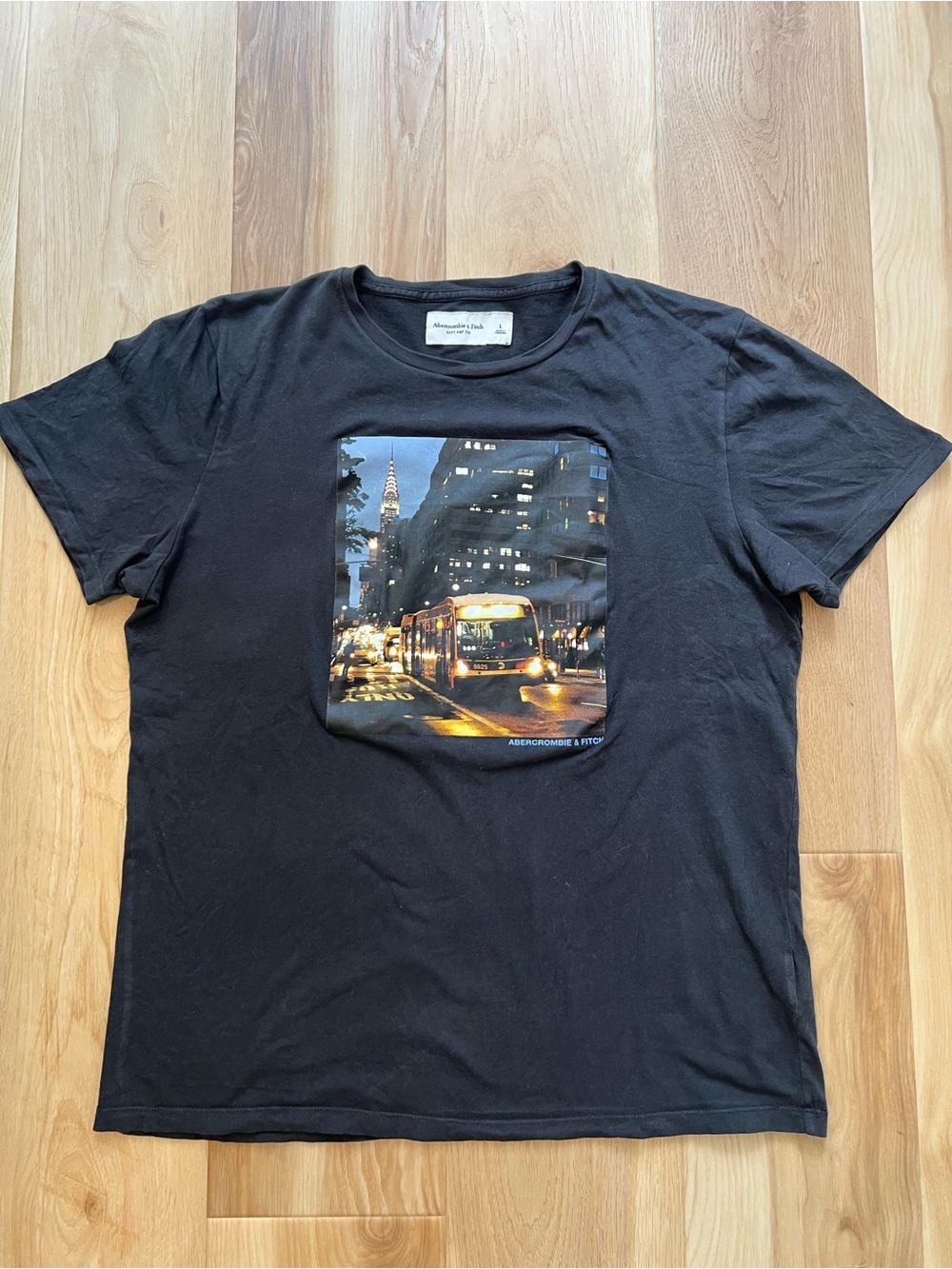 Abercrombie & Fitch Soft Tee Black Short Sleeve Graphic Tee Large